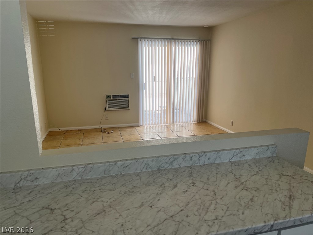 5422 Swenson Street 9 Las Vegas NV 89119
