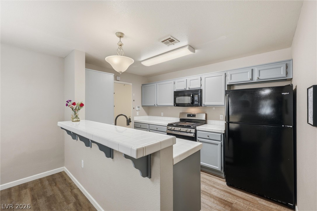 8452 Boseck Drive 154 Las Vegas NV 89145