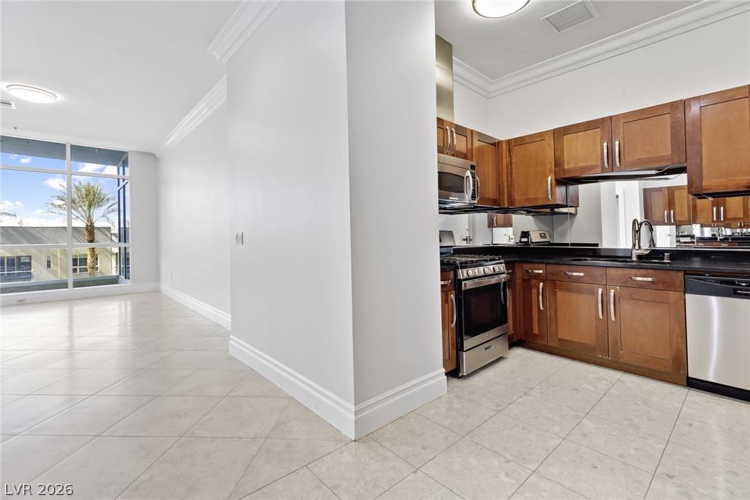4525 Dean Martin Drive 304 Las Vegas NV 89103