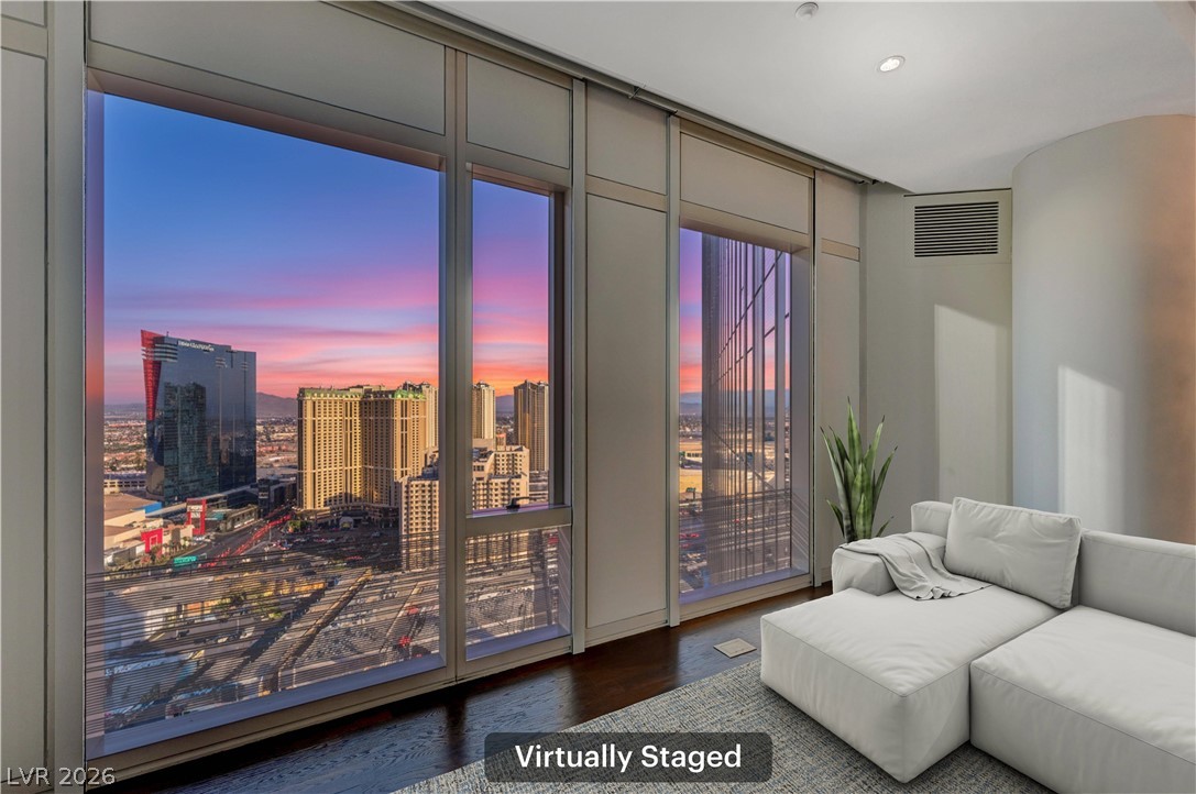 3750 South Las Vegas Boulevard 2607 Las Vegas NV 89158