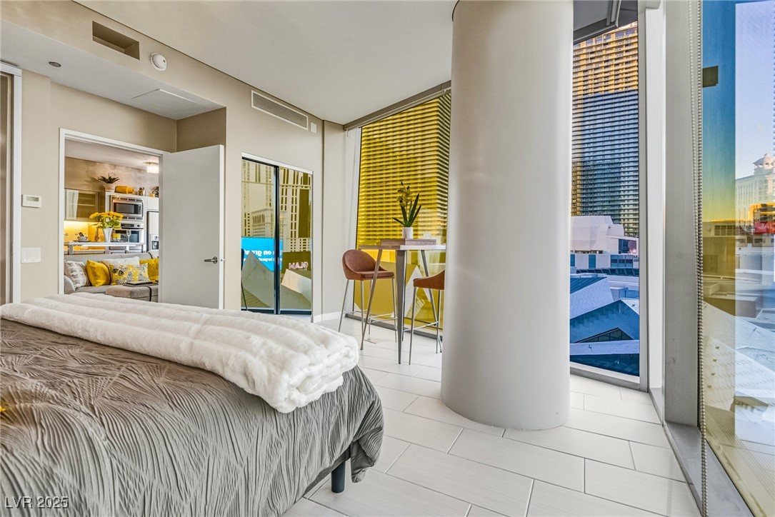 3722 Las Vegas Boulevard 706 Las Vegas NV 89158