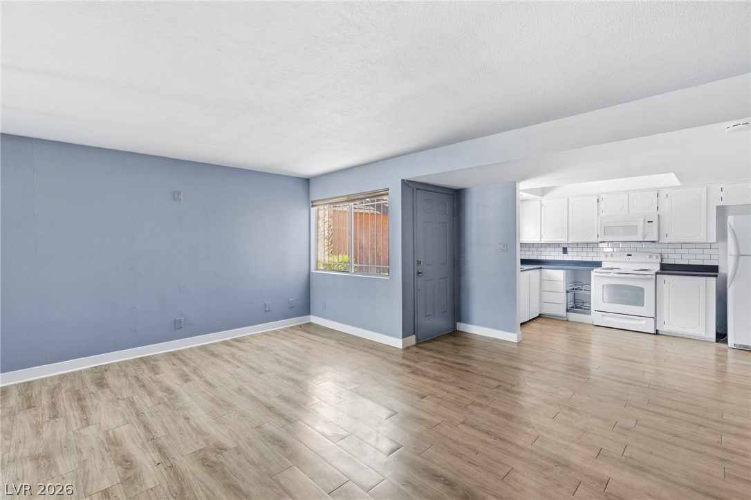 4622 Grand Drive 3 Las Vegas NV 89169