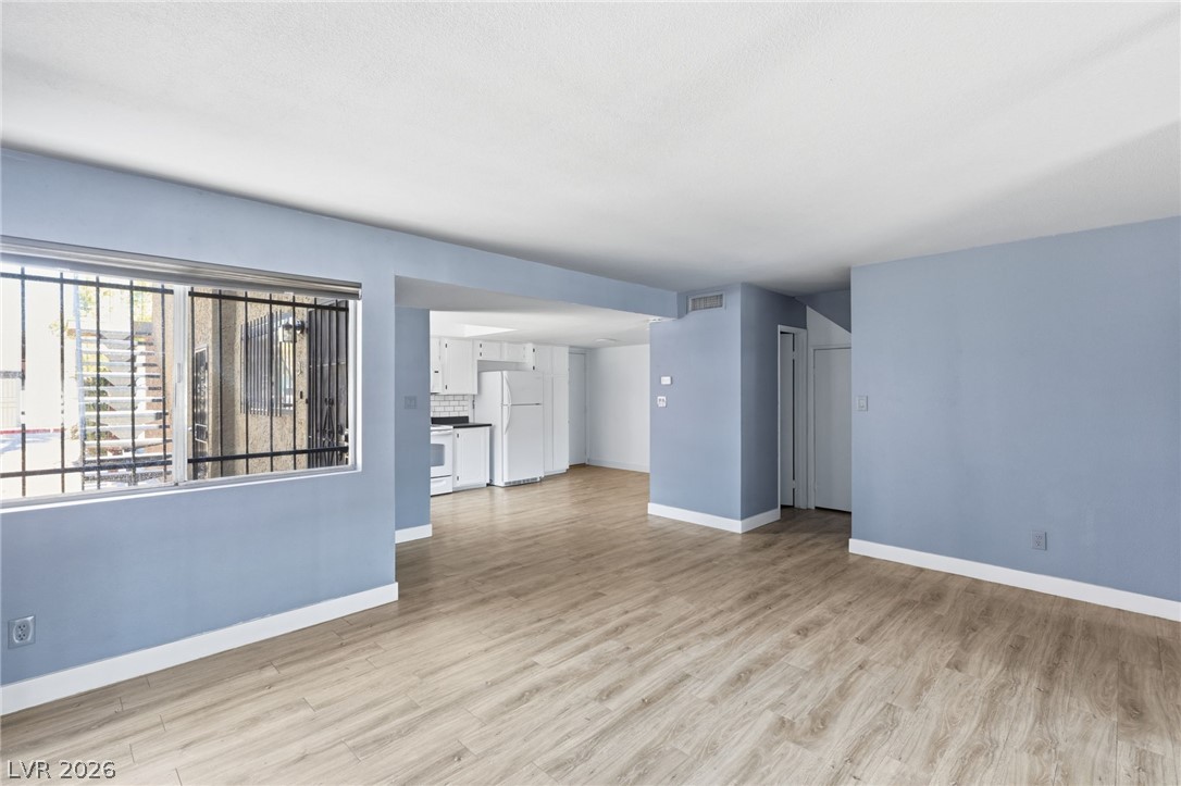 4622 Grand Drive 3 Las Vegas NV 89169