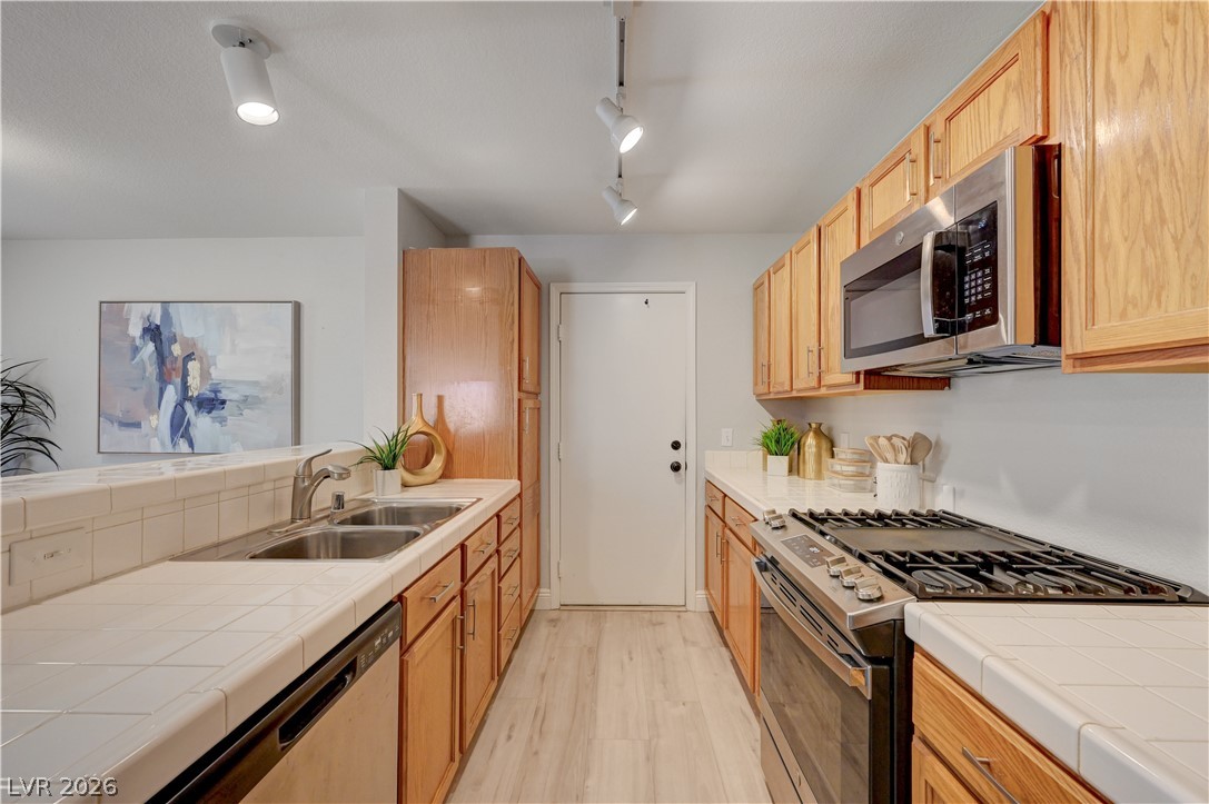 8452 Boseck Drive 166 Las Vegas NV 89145