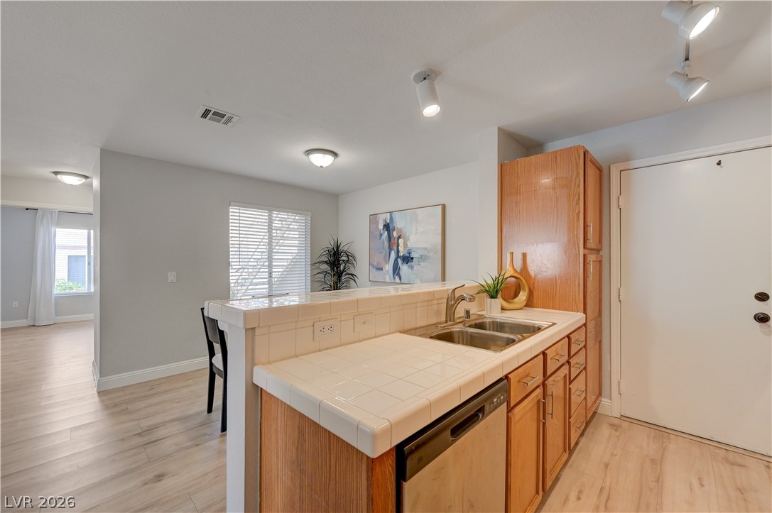8452 Boseck Drive 166 Las Vegas NV 89145