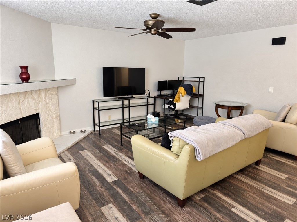 905 Rockview Drive 202 Las Vegas NV 89128