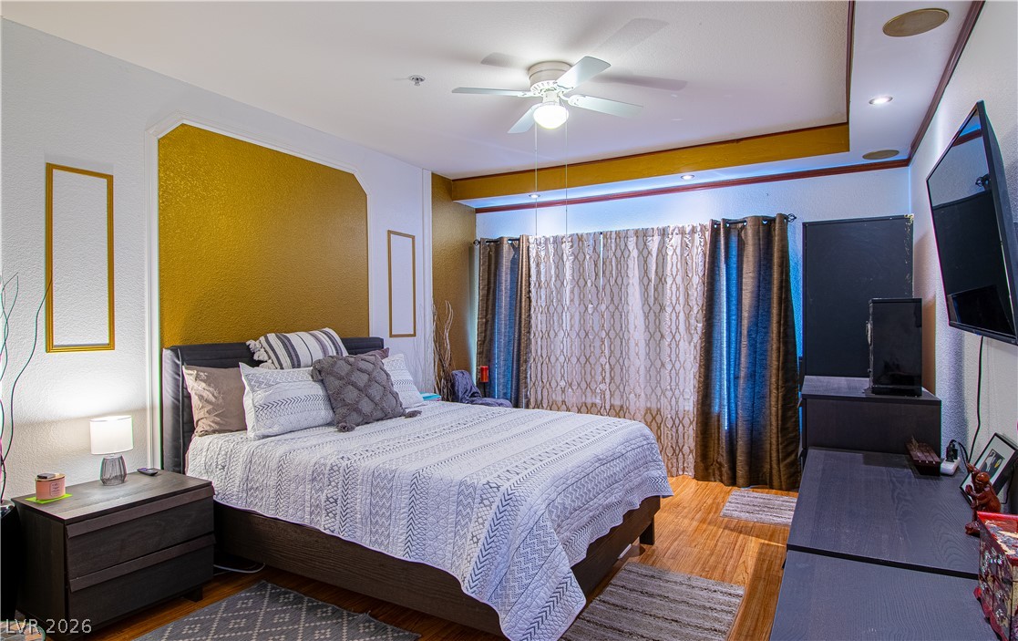 6955 North Durango Drive 2005 Las Vegas NV 89149