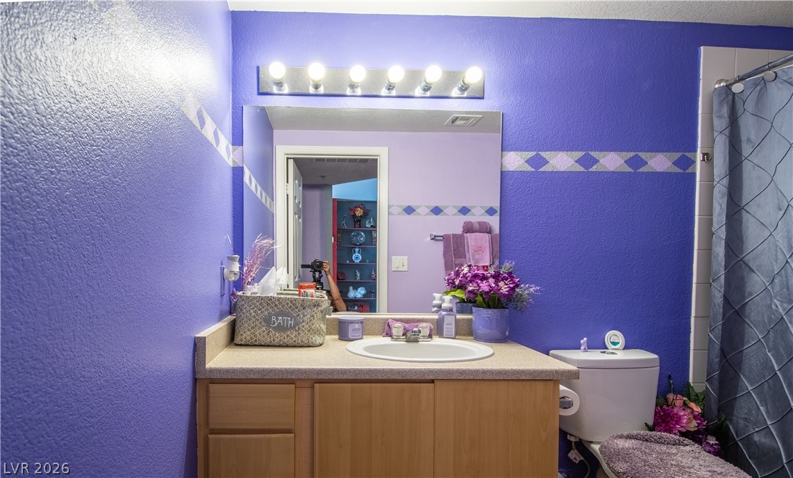 6955 North Durango Drive 2005 Las Vegas NV 89149