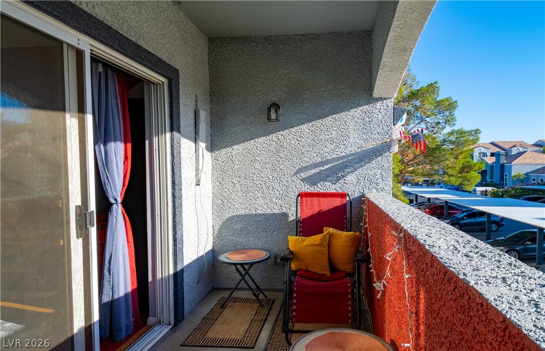 6955 North Durango Drive 2005 Las Vegas NV 89149