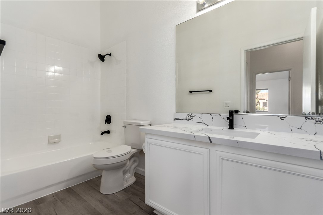 2110 Los Feliz Street 2015 Las Vegas NV 89156