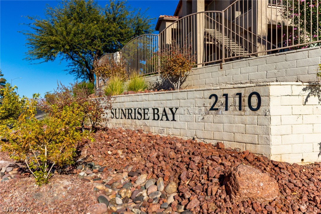 2110 Los Feliz Street 2015 Las Vegas NV 89156