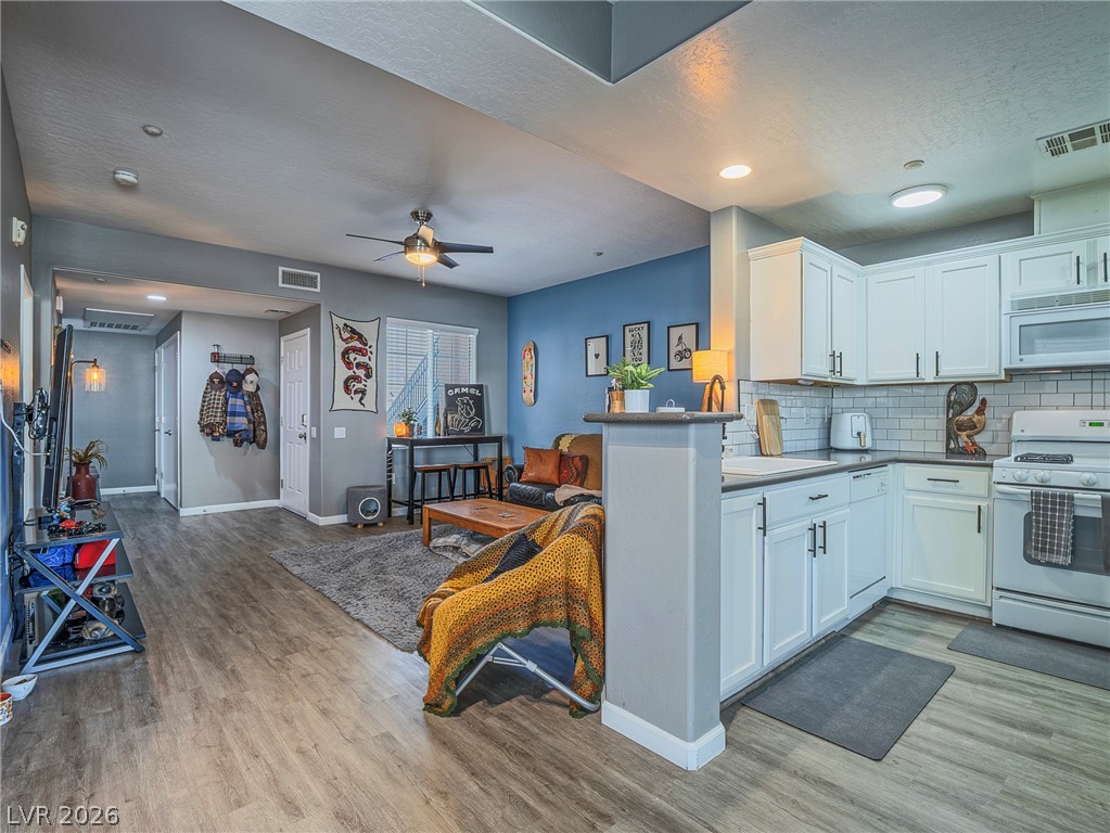 4720 Apulia Drive 103 North Las Vegas NV 89084