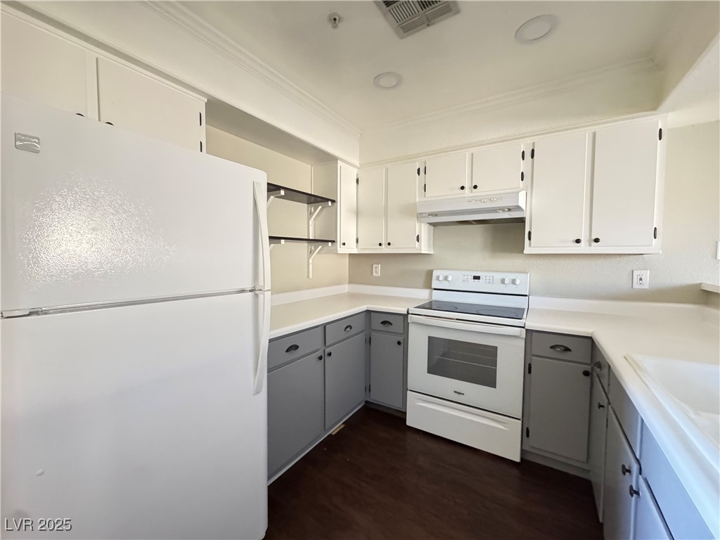 2020 Mesquite Lane 205 Laughlin NV 89029