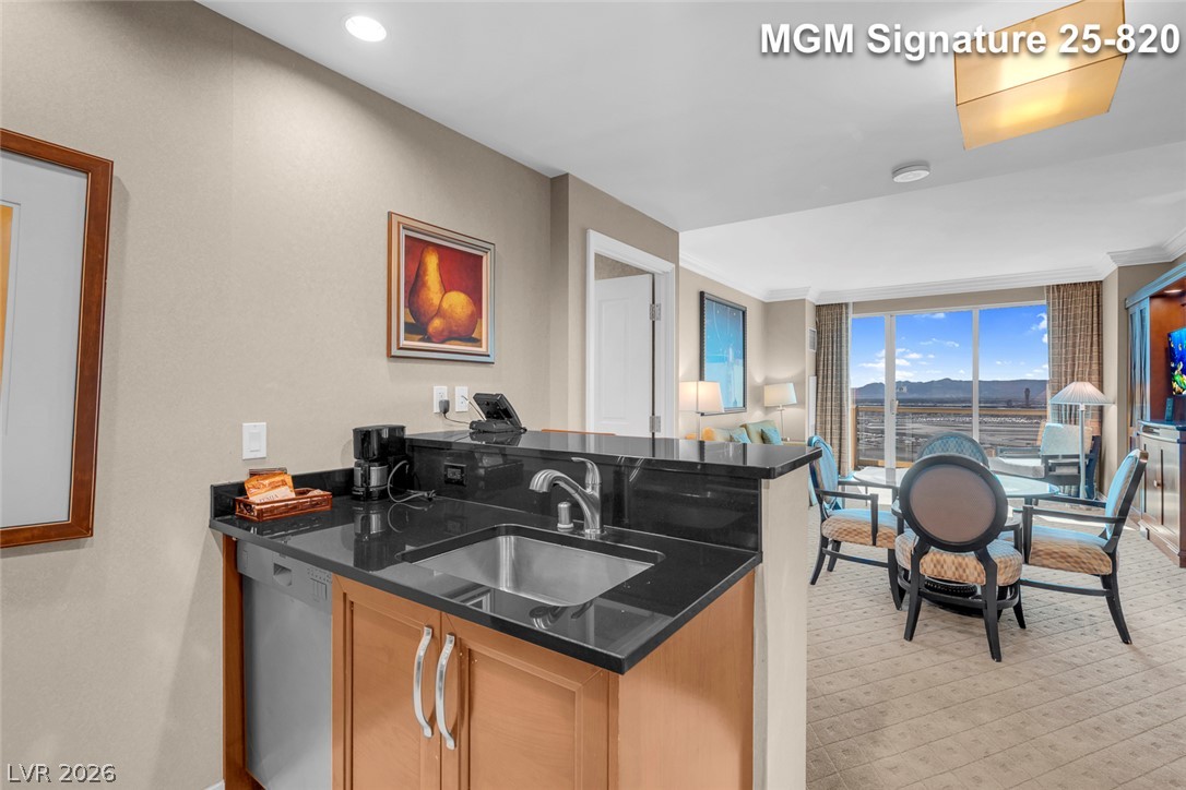 125 East Harmon Avenue 2520 Las Vegas NV 89109