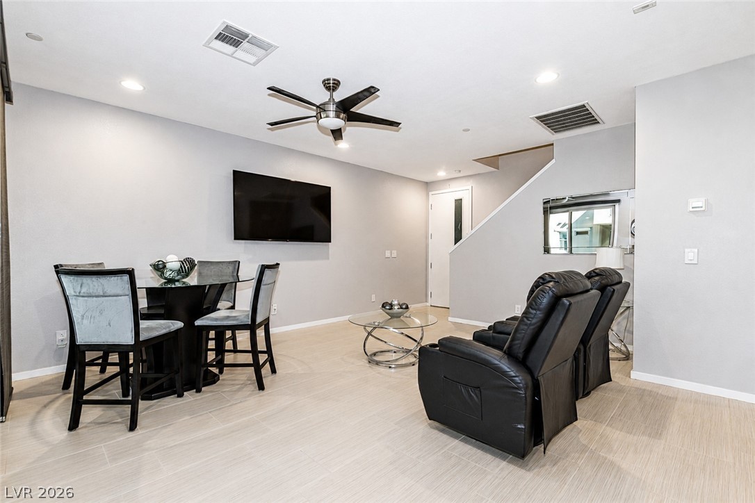 11257 Rainbow Peak Avenue 211 Las Vegas NV 89135