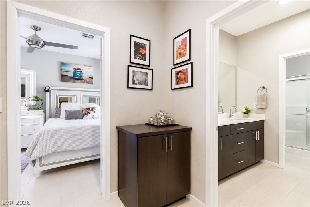 11257 Rainbow Peak Avenue 211 Las Vegas NV 89135