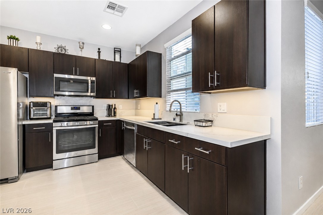 11257 Rainbow Peak Avenue 211 Las Vegas NV 89135