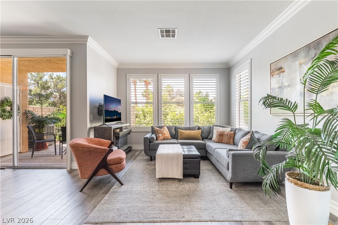 251 South Green Valley Parkway 5612 Henderson NV 89012
