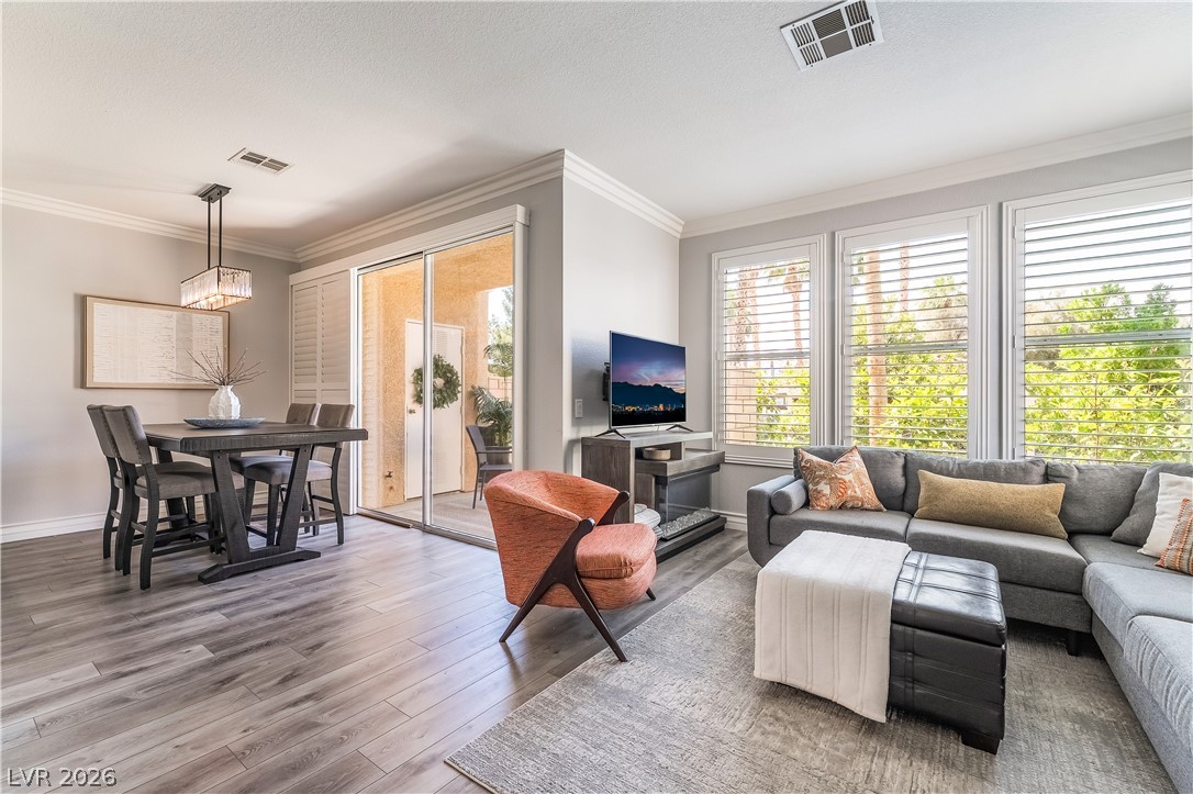 251 South Green Valley Parkway 5612 Henderson NV 89012
