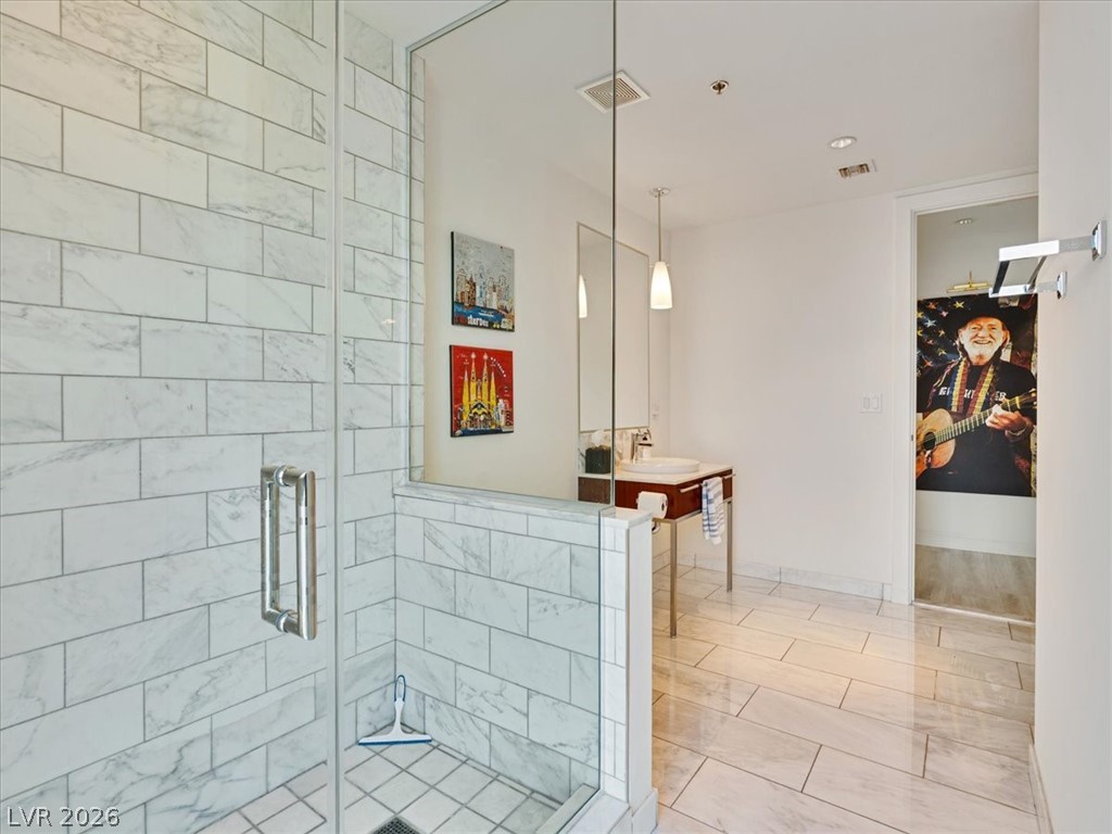 4471 Dean Martin Drive 1109 Las Vegas NV 89103