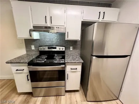 5260 Mission Monterey Lane 208 Las Vegas NV 89107