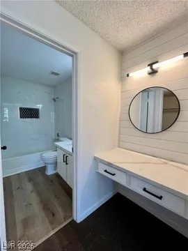 5260 Mission Monterey Lane 208 Las Vegas NV 89107