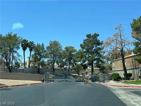 5260 Mission Monterey Lane 208 Las Vegas NV 89107