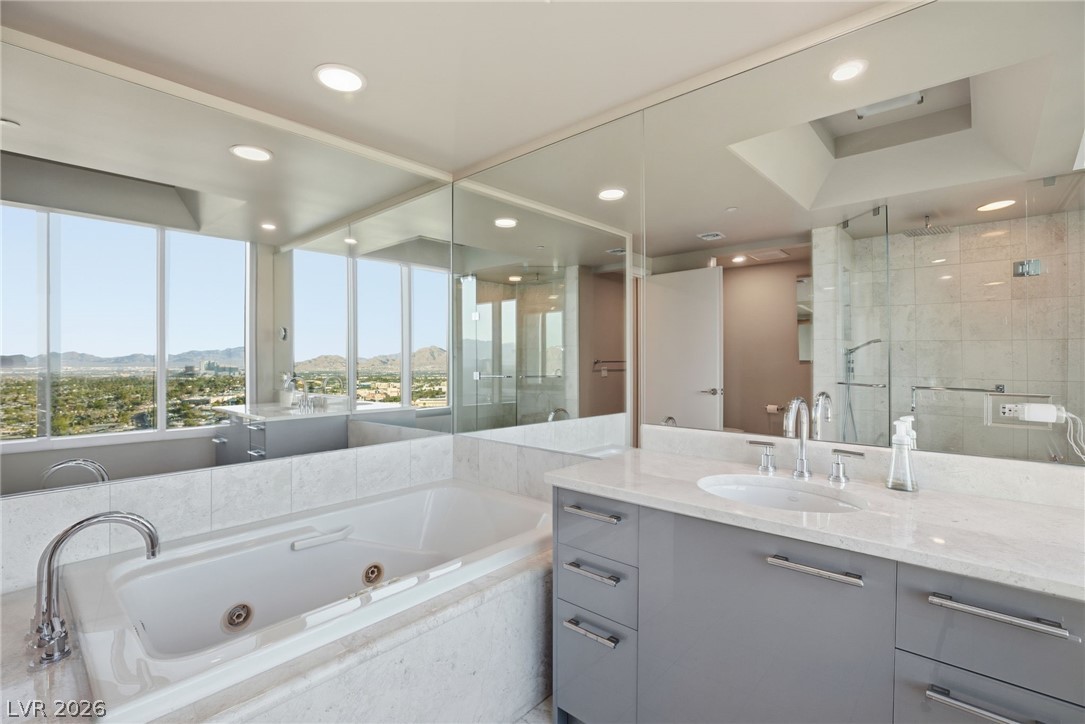 222 Karen Avenue 1701 Las Vegas NV 89109