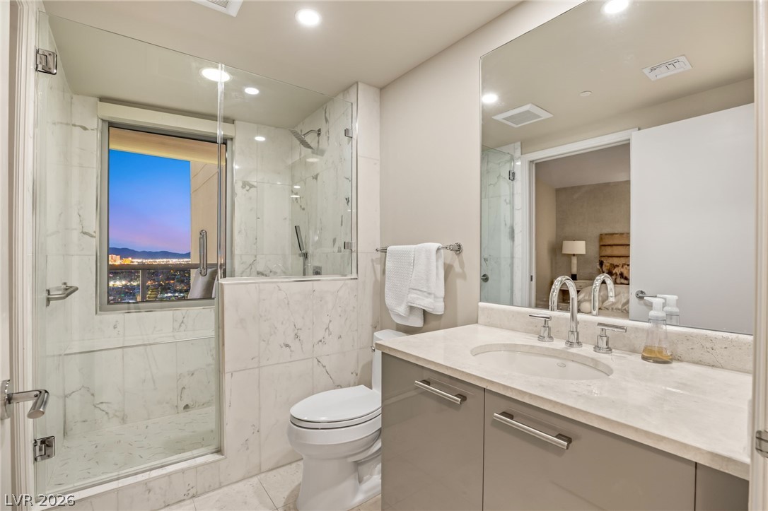 222 Karen Avenue 1701 Las Vegas NV 89109