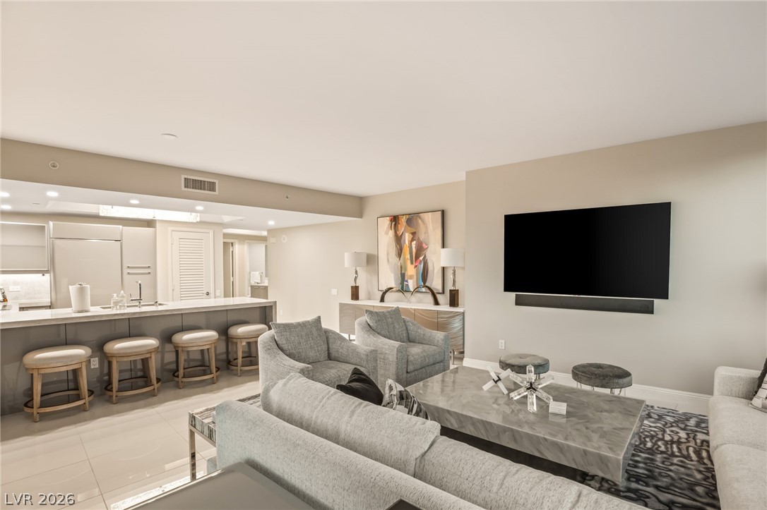 222 Karen Avenue 1701 Las Vegas NV 89109