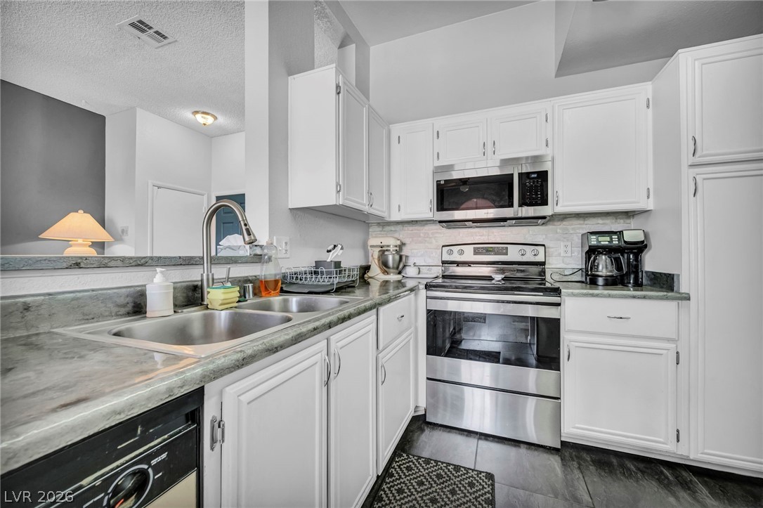 3150 Soft Breezes Drive 2014 Las Vegas NV 89128