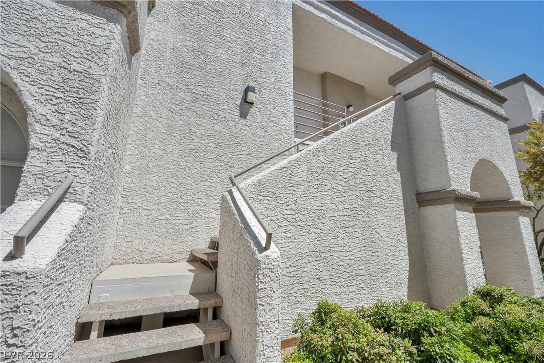 3150 Soft Breezes Drive 2014 Las Vegas NV 89128