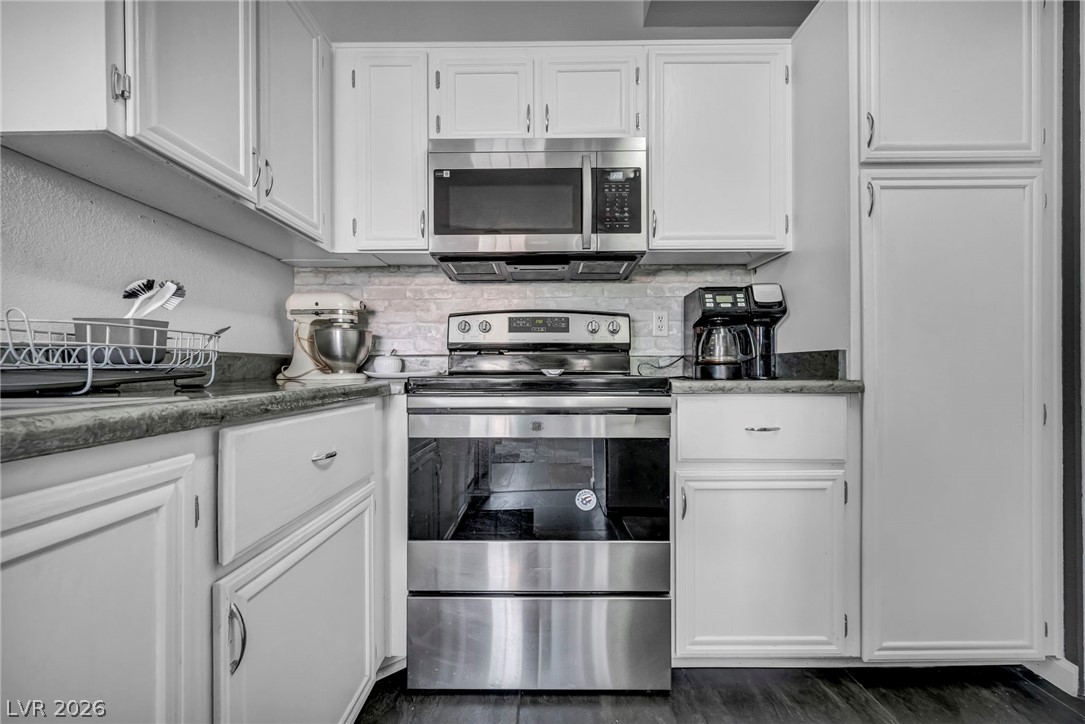 3150 Soft Breezes Drive 2014 Las Vegas NV 89128