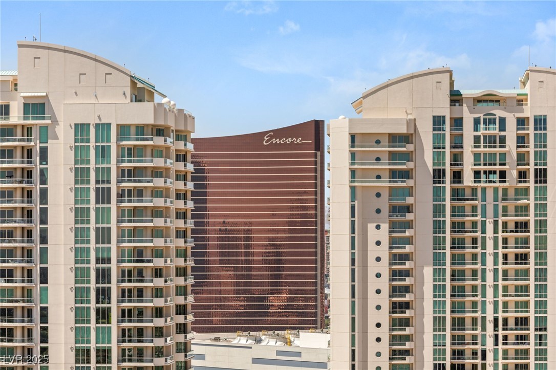 222 Karen Avenue 3305 Las Vegas NV 89109