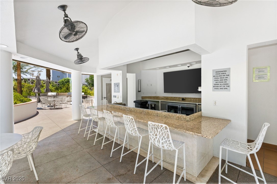 222 Karen Avenue 3305 Las Vegas NV 89109