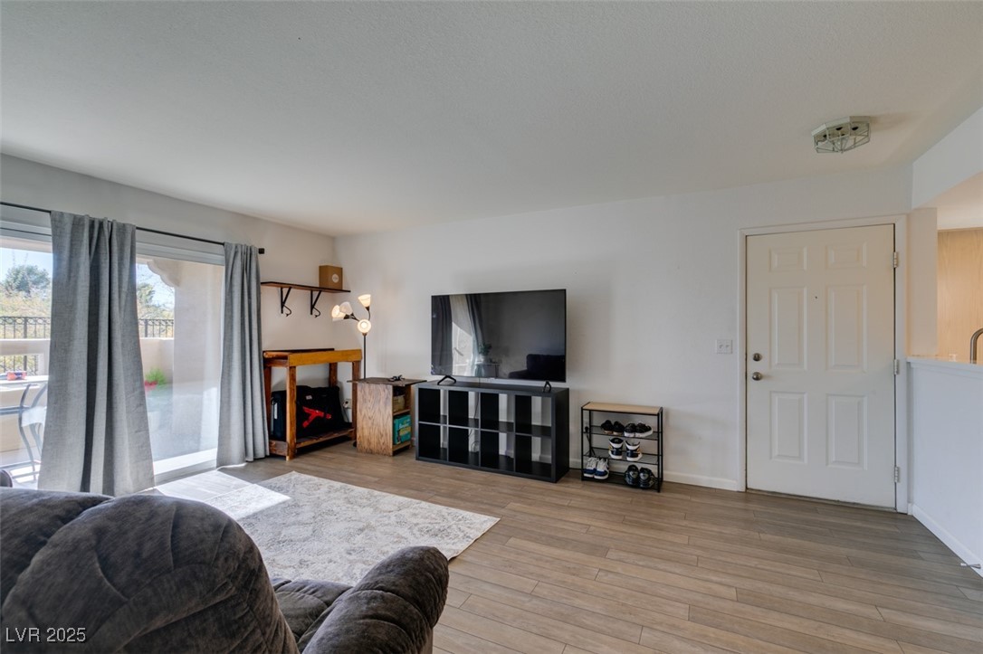 1901 Villa Palms Court 103 Las Vegas NV 89128