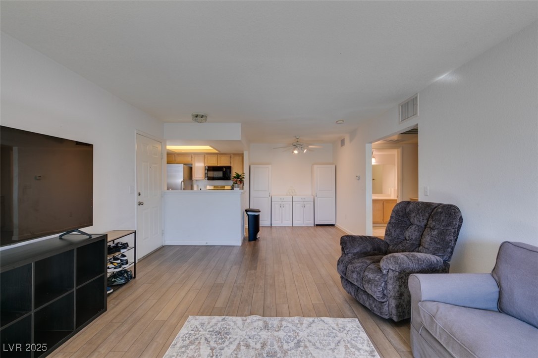 1901 Villa Palms Court 103 Las Vegas NV 89128