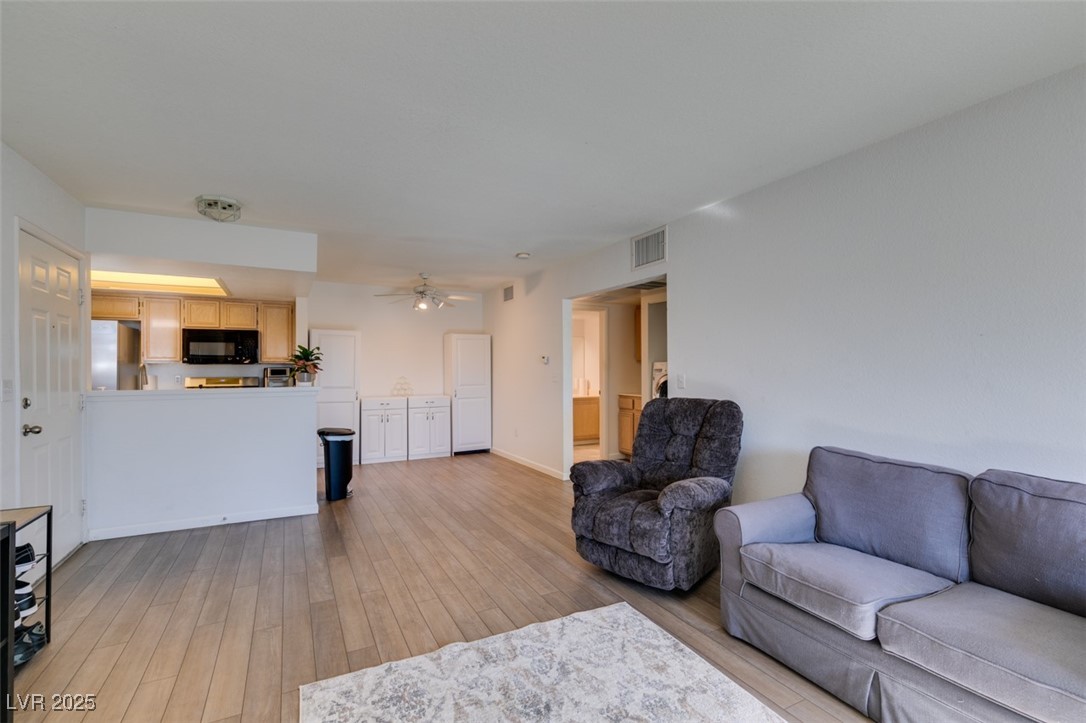 1901 Villa Palms Court 103 Las Vegas NV 89128