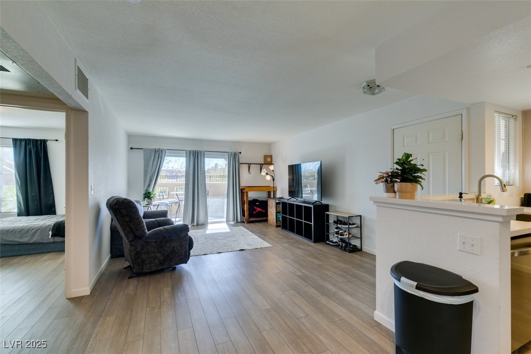 1901 Villa Palms Court 103 Las Vegas NV 89128
