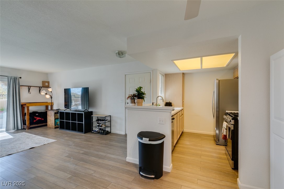 1901 Villa Palms Court 103 Las Vegas NV 89128