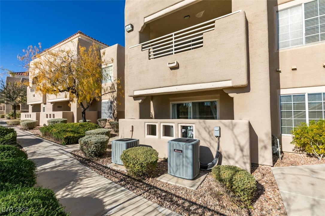 1901 Villa Palms Court 103 Las Vegas NV 89128
