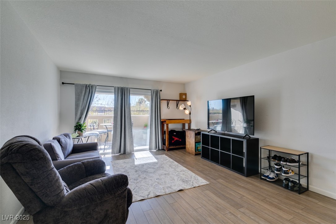 1901 Villa Palms Court 103 Las Vegas NV 89128