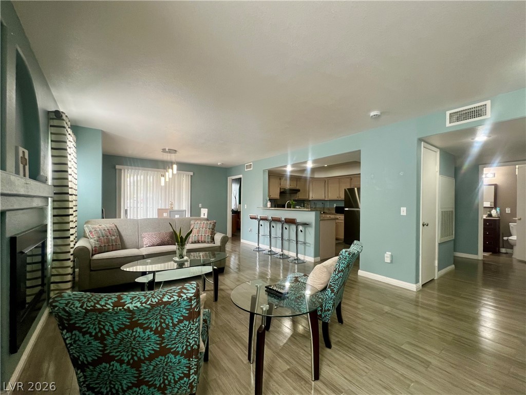 7950 West Flamingo Road 1037 Las Vegas NV 89147