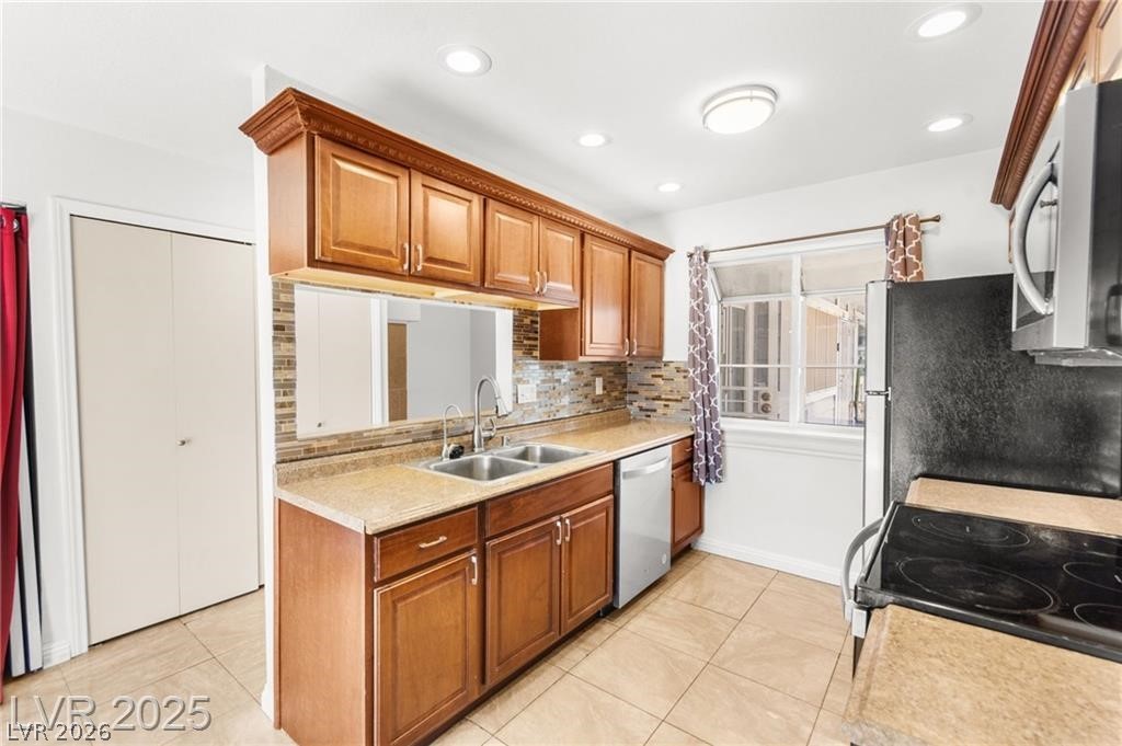 5831 Medallion Drive 101 Las Vegas NV 89122