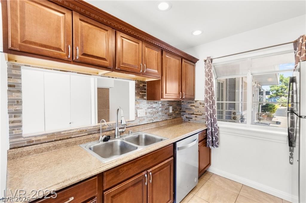 5831 Medallion Drive 101 Las Vegas NV 89122