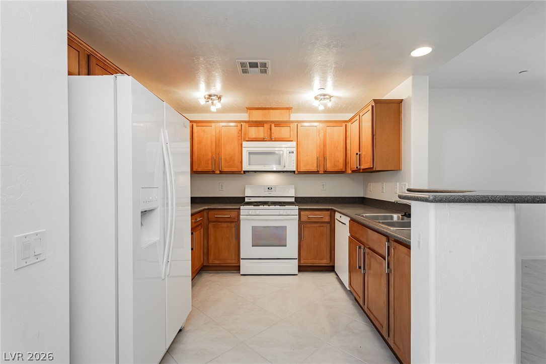 6868 Sky Pointe Drive 1084 Las Vegas NV 89131