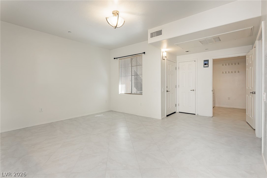 6868 Sky Pointe Drive 1084 Las Vegas NV 89131