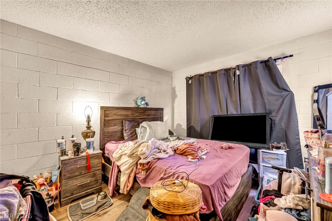 3719 Hazelwood Street 16 Las Vegas NV 89119