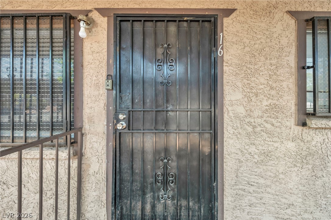 3719 Hazelwood Street 16 Las Vegas NV 89119