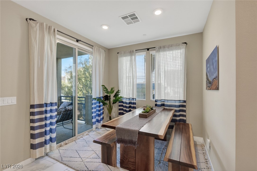 11256 Rainbow Peak Avenue 208 Las Vegas NV 89135
